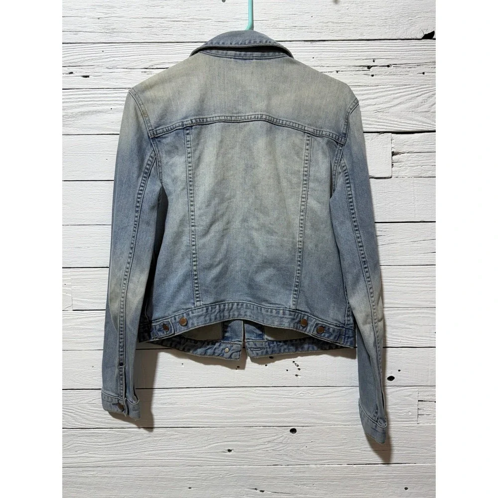 Gap Denim Jacket Womens Medium Light Wash 1969 Trucker Stretch Blue Excellent - Picture 4 of 4